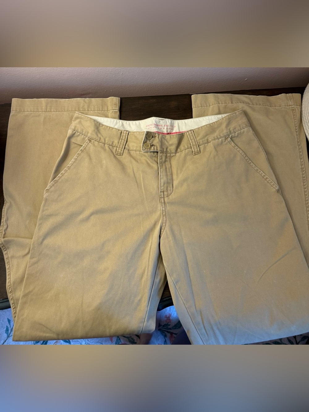 Y2K Low Rise Abercrombie & Fitch Wide Leg Khaki Pants